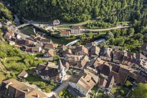 The village of Lods and the river Loue seen from the air