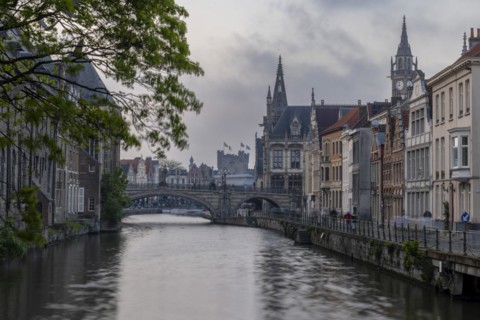 City building on the River Leie
