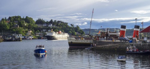Isle of Mull ferry boat from Caledonian MacBrayne and PS Waverley