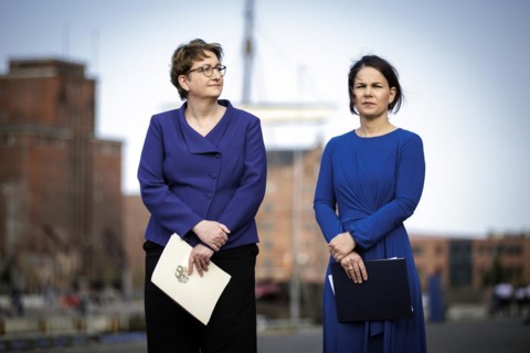 (R-L) Annalena Bärbock, Federal Minister for Foreign Affairs, and Klara Geywitz, Federal Minister