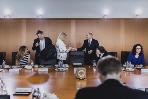 (L-R) Katja Keul (Bündnis 90 Die Grünen), Minister of State for International Cultural Policy at