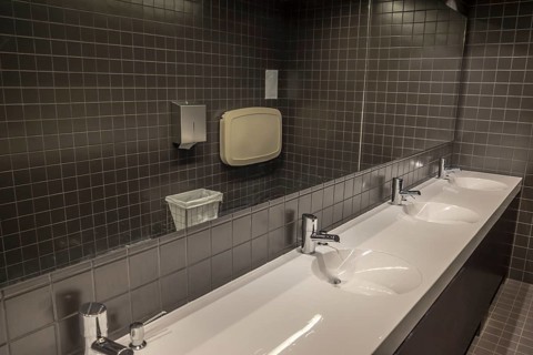Modern Bathroom