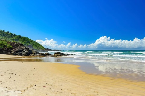 Empty Pe de Serra beach in Serra Grande city