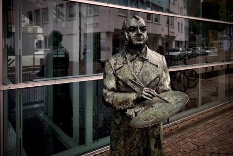 Bronze statue of the painter Johann Baptist Pflug