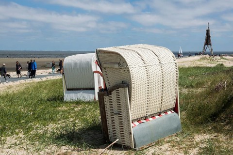 Strandkoerbe and Kugelbake