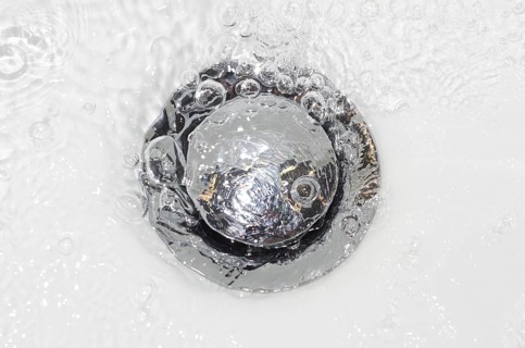 Sink with Plug Hole and Water