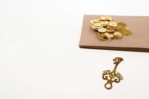 Fake gold coins