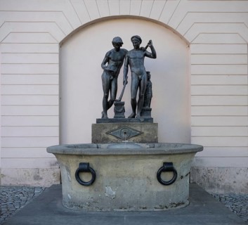 Ildefonso Fountain with two youths in front of the Yellow Castle at the Neue Wache
