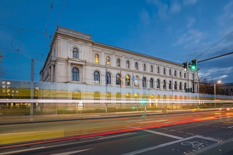 Exterior photograph of the Federal Ministry of Transport and Digital Infrastructure
