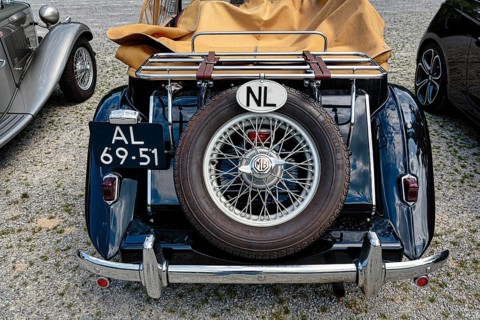 MG Roadster Convertible