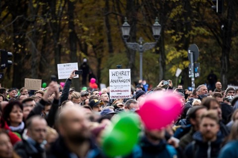 Demonstrators protest against the reform of the infection protection law