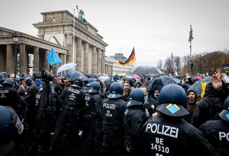 Police action against the demonstration against the reformed Infection Protection Act by Corona sceptics