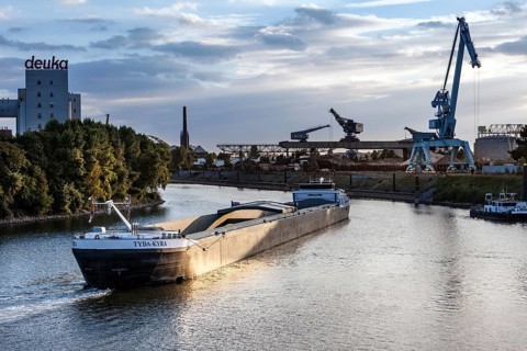 Neuss-Duesseldorf ports