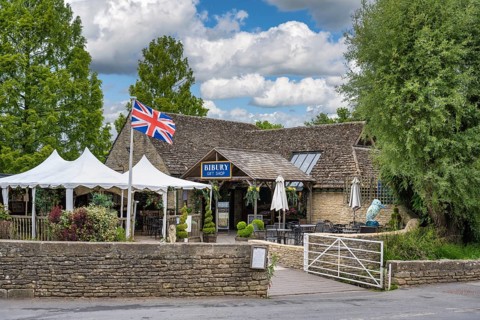 Gift Shop near the famous Arlington Row