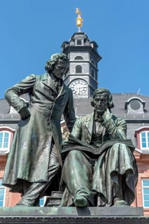 Monument to the Brothers Jakob and Wilhelm Grimm