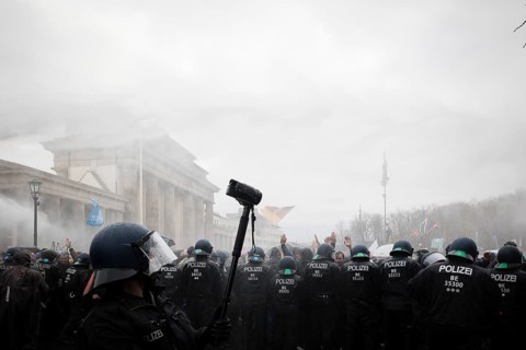 Police action against the demonstration against the reformed Infection Protection Act by Corona sceptics