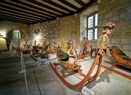Historical sleighs