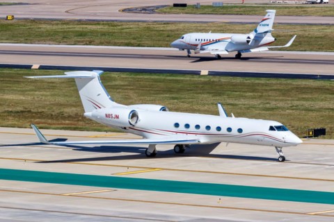 Gulfstream and Dassault Falcon private jets aircraft at Dallas Love Field
