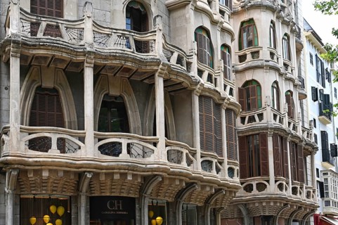 Art Nouveau house by architect Antoni Gaudi on the Placa del Mercat
