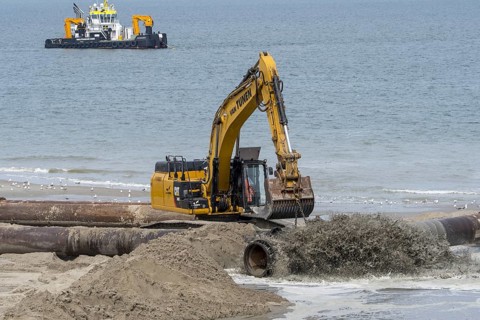 Crawler hydraulic excavator used for sand replenishment