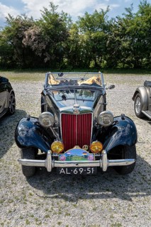 MG Roadster Convertible