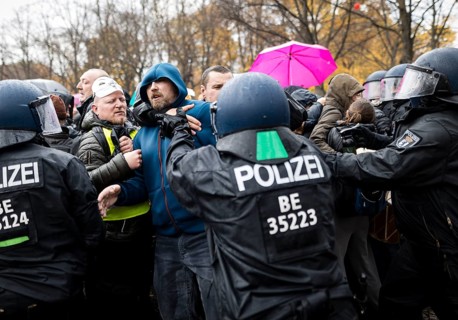 Police action against the demonstration against the reformed Infection Protection Act by Corona sceptics