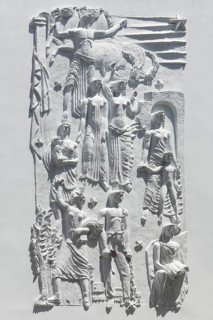 Bas-relief by Americo Soares Braga on Batalha Cinema
