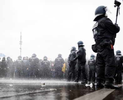 Police action against the demonstration against the reformed Infection Protection Act by Corona sceptics