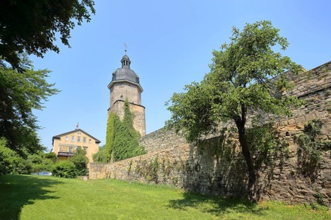 Historic Neutorturm with city wall