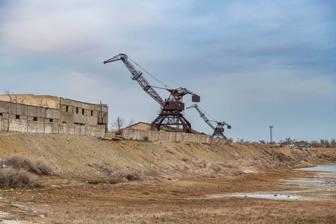 Rusty cranes