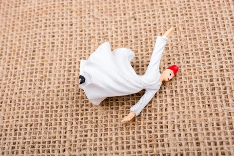 Sufi Dervish figurine model in small size in view