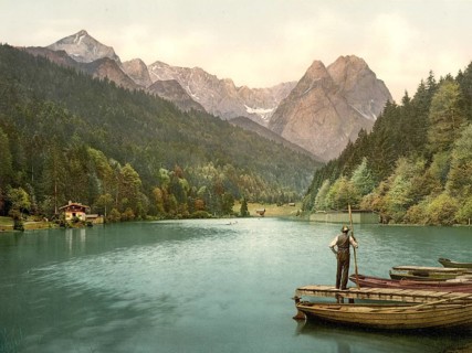 The Riessersee or Riesser See is a reservoir south of Garmisch in the Wetterstein Mountains