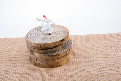 Sufi Dervish figurine model in small size in view