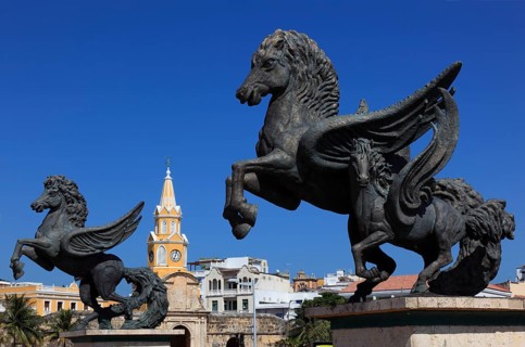 Puerta del Reloj Tower and Horse Statue Monumento a los Pagasos