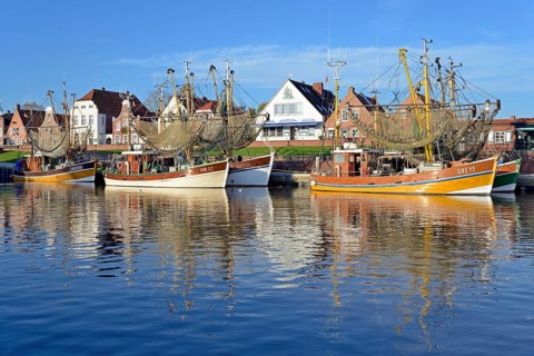 Crab cutter in Greetsiel harbour