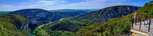 Viewpoints on the river bends