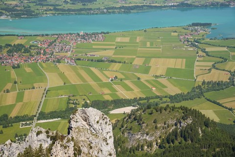 Panorama from the Tegelberg over the yellow wall