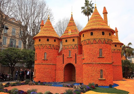 Replica of a castle made of lemons and oranges