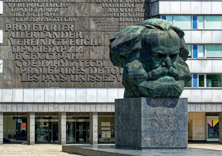 Karl Marx Monument after a design by the Soviet artist Lew Kerbel