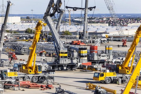 Construction machinery at Liebherr plant