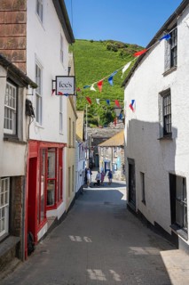 Narrow alley in the historic centre of the fishing village of Port Isaac