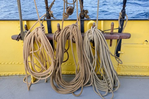 Ropes at the railing