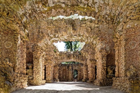 Ruin theatre or grotto theatre