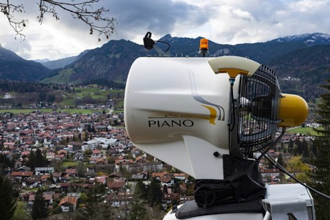 Mobile propeller gun