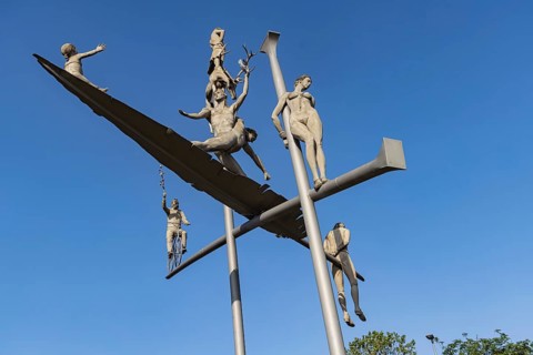 Hoelderlin Monument