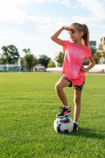 Full shot girl pink t shirt