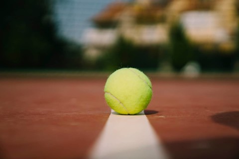 Tennis ball marking