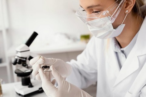 Scientist face mask