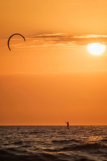Foiling kiteboarding kitesurfing kiteboarder