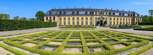 Panoramic photo of Herrenhausen Gallery Buildings in Herrenhausen Palace and Herrenhausen Gardens